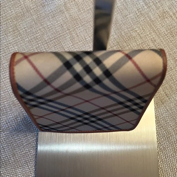 Burberry Checkered Canvas and Leather Wallet - Picture 16 of 17